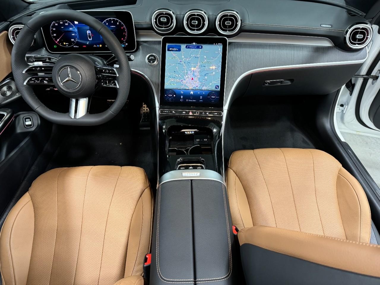 Mercedes-Benz CLE Vehicle Full-screen Gallery Image 11