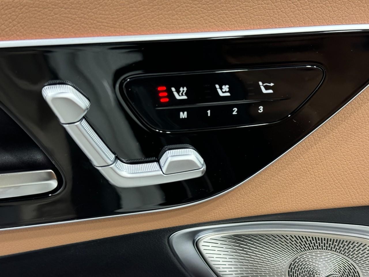 Mercedes-Benz CLE Vehicle Full-screen Gallery Image 21