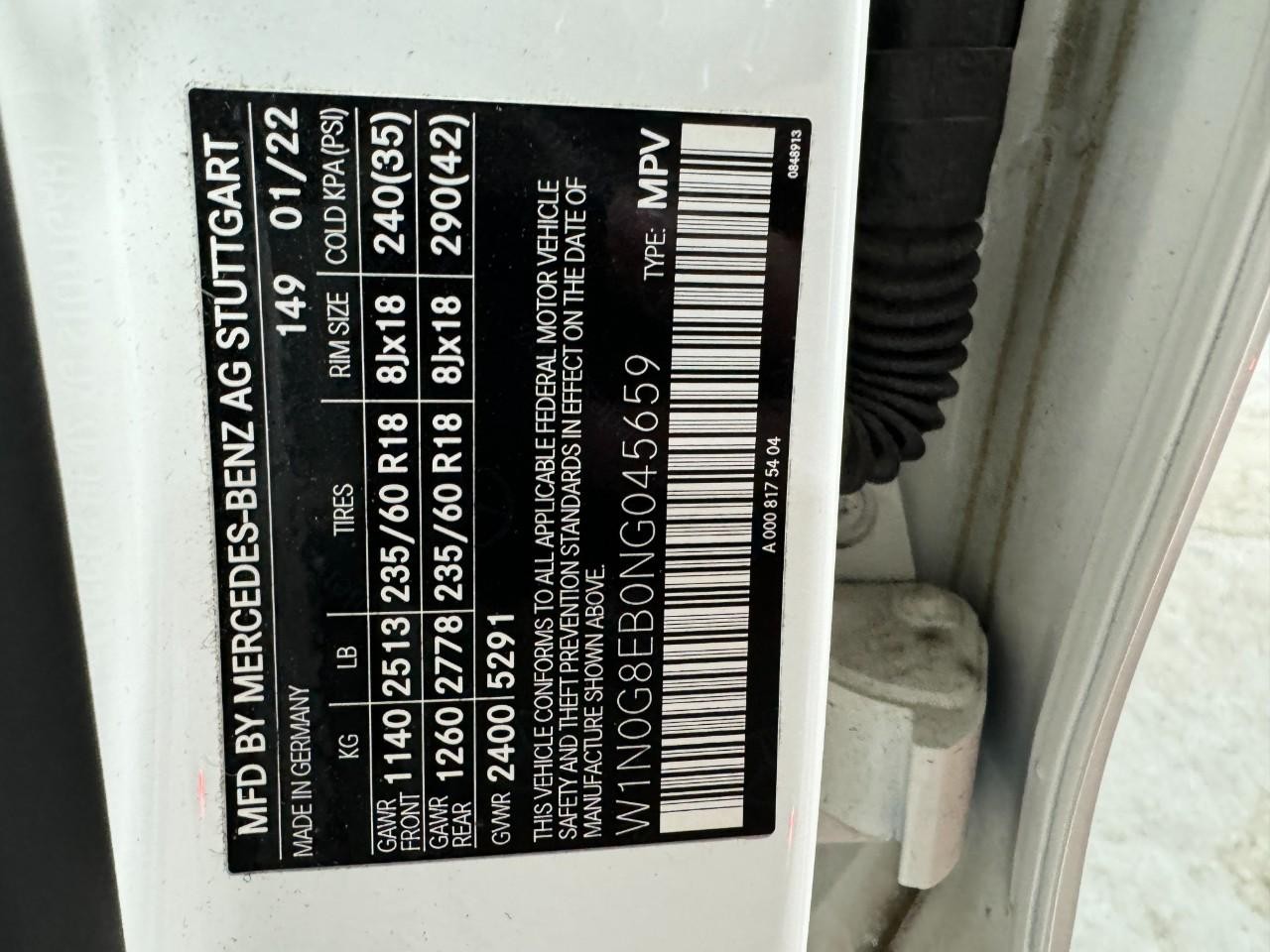 Mercedes-Benz GLC Vehicle Full-screen Gallery Image 37