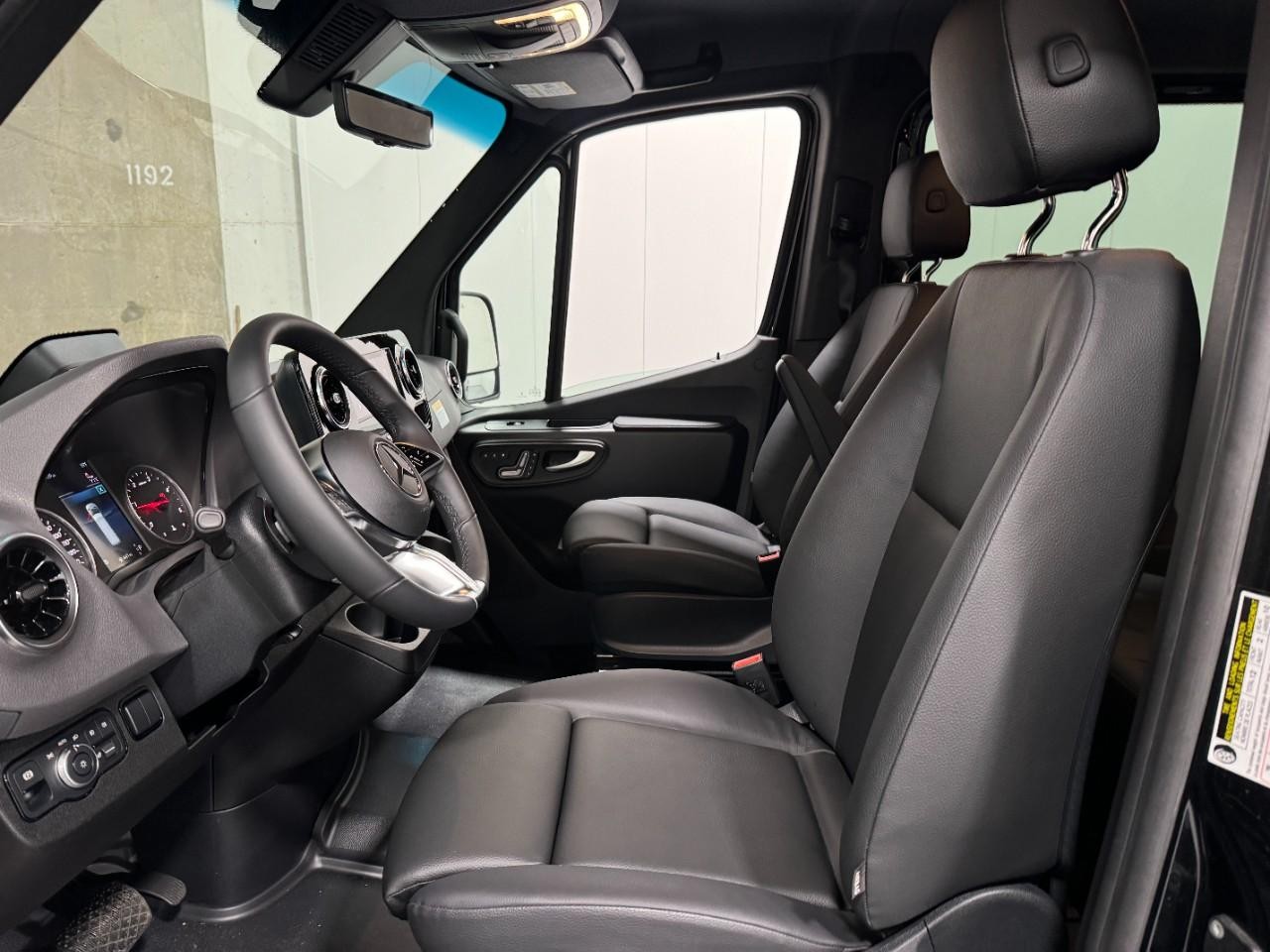 Mercedes-Benz Sprinter Passenger Van Vehicle Full-screen Gallery Image 26