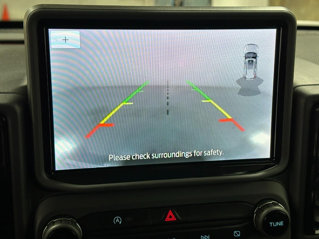 Ford Bronco Sport Vehicle Full-screen Gallery Image 31