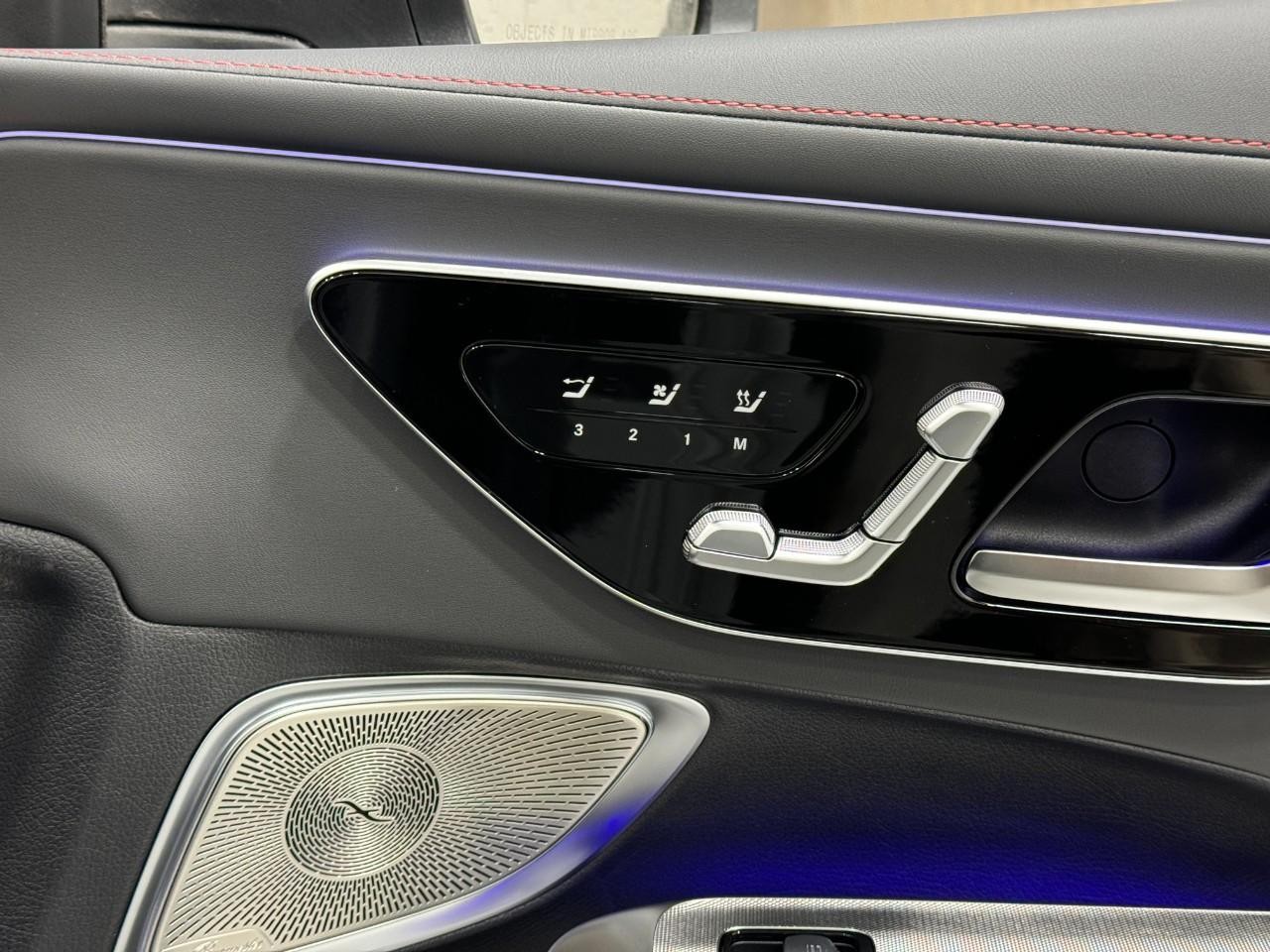 Mercedes-Benz CLE Vehicle Full-screen Gallery Image 17