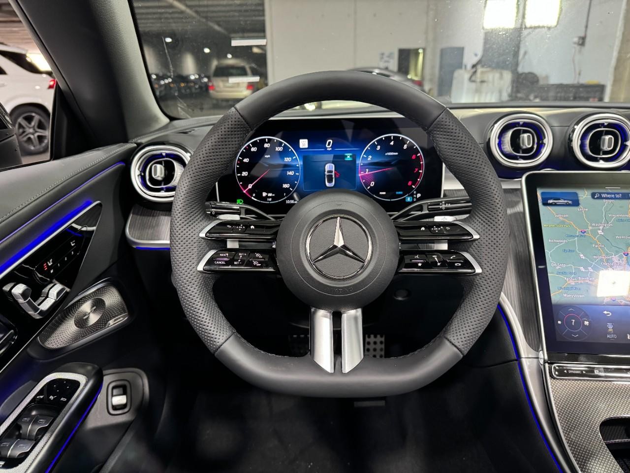 Mercedes-Benz CLE Vehicle Full-screen Gallery Image 12