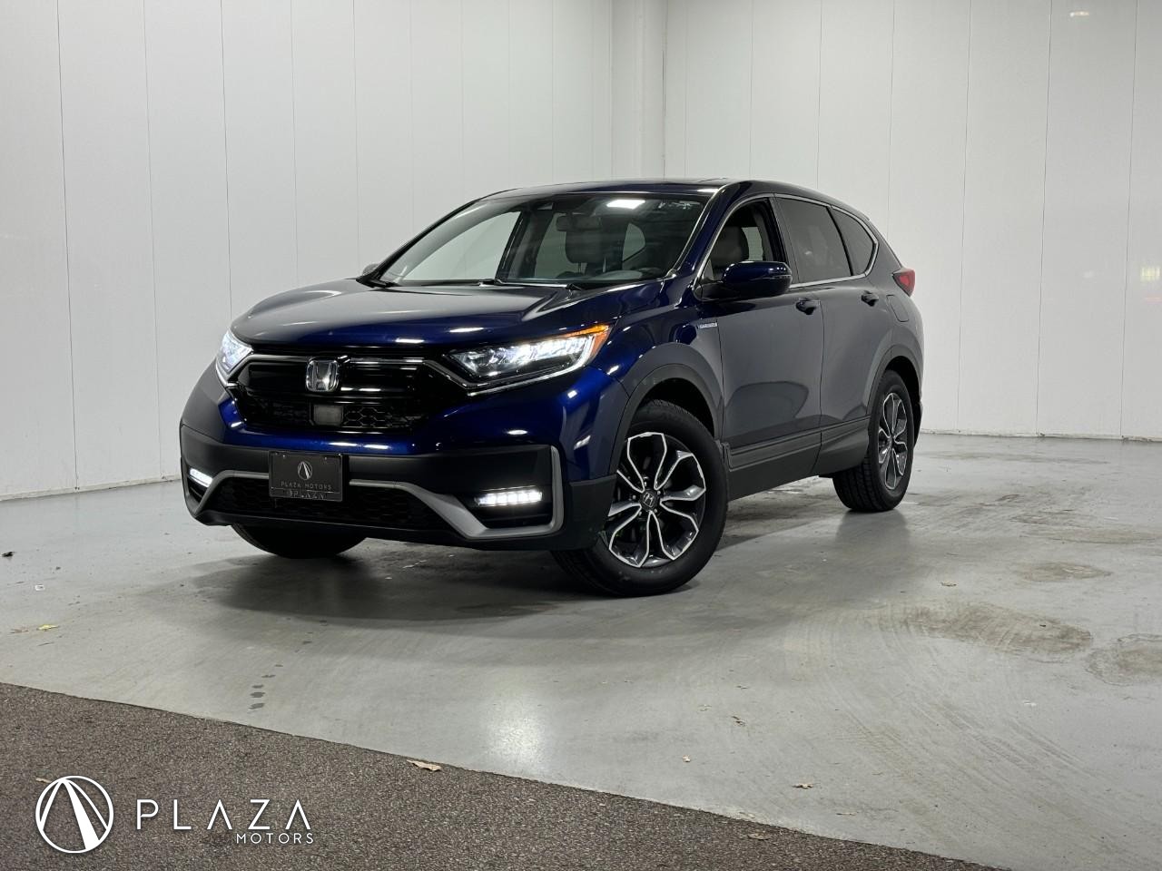 Honda CR-V Hybrid Vehicle Full-screen Gallery Image 01