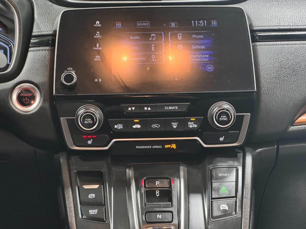 Honda CR-V Hybrid Vehicle Full-screen Gallery Image 15