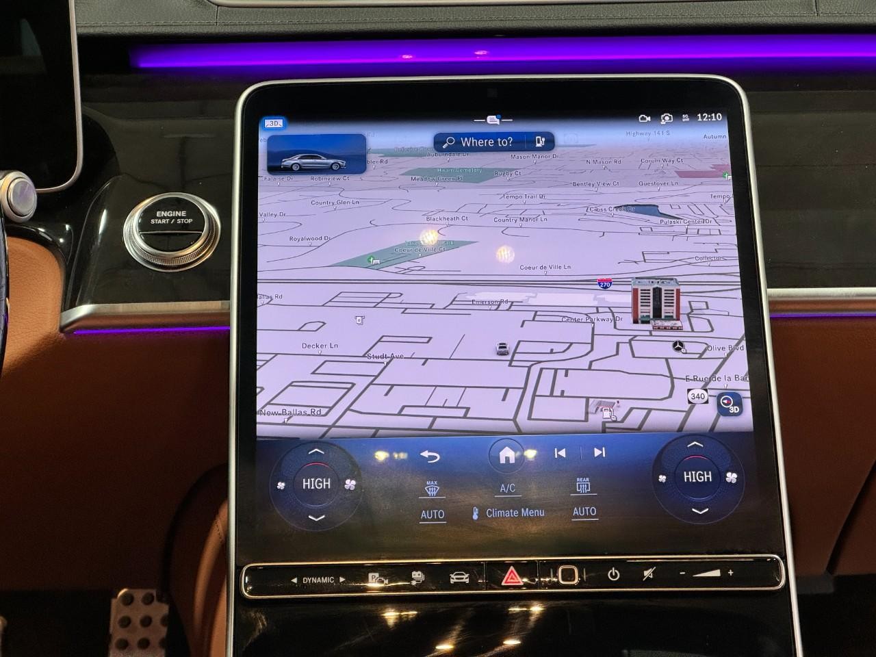 Mercedes-Benz S-Class Vehicle Full-screen Gallery Image 14