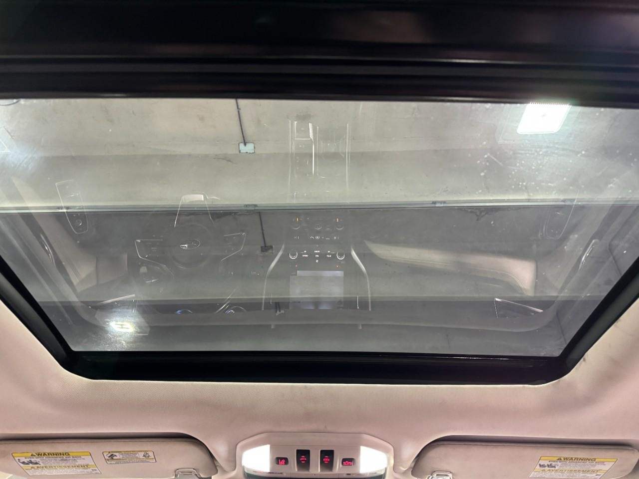 Subaru Ascent Vehicle Full-screen Gallery Image 12