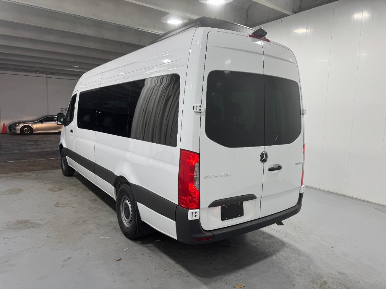 Mercedes-Benz Sprinter Passenger Van Vehicle Full-screen Gallery Image 3