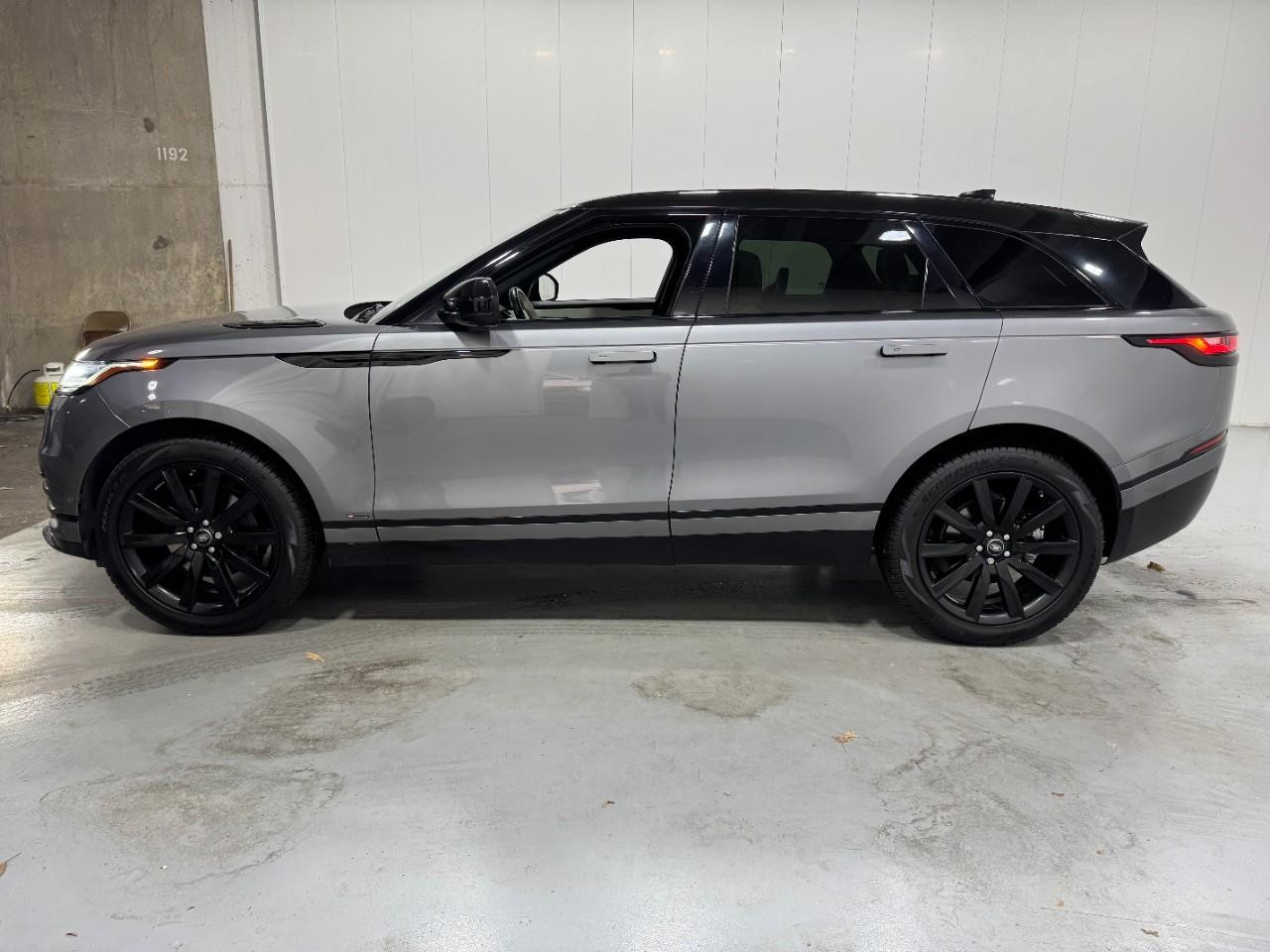 Land Rover Range Rover Velar Vehicle Full-screen Gallery Image 2