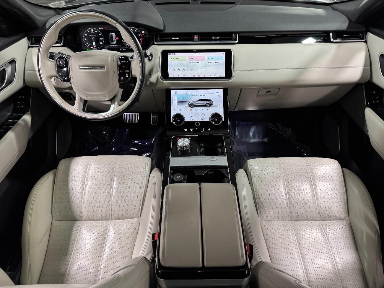 Land Rover Range Rover Velar Vehicle Full-screen Gallery Image 13