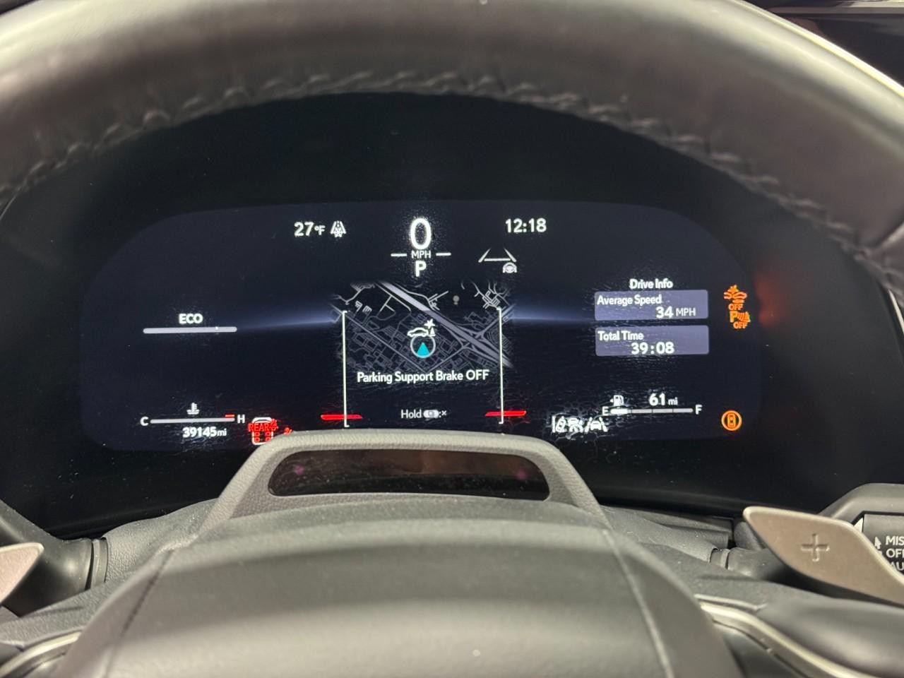 Lexus TX Vehicle Full-screen Gallery Image 32