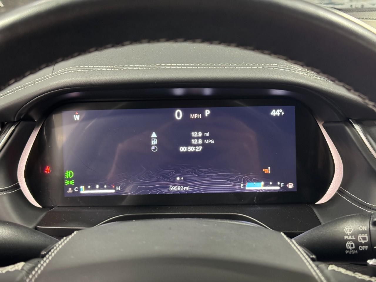 Jeep Grand Cherokee L Vehicle Full-screen Gallery Image 31