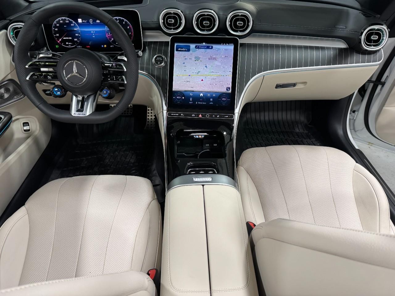 Mercedes-Benz CLE Vehicle Full-screen Gallery Image 11