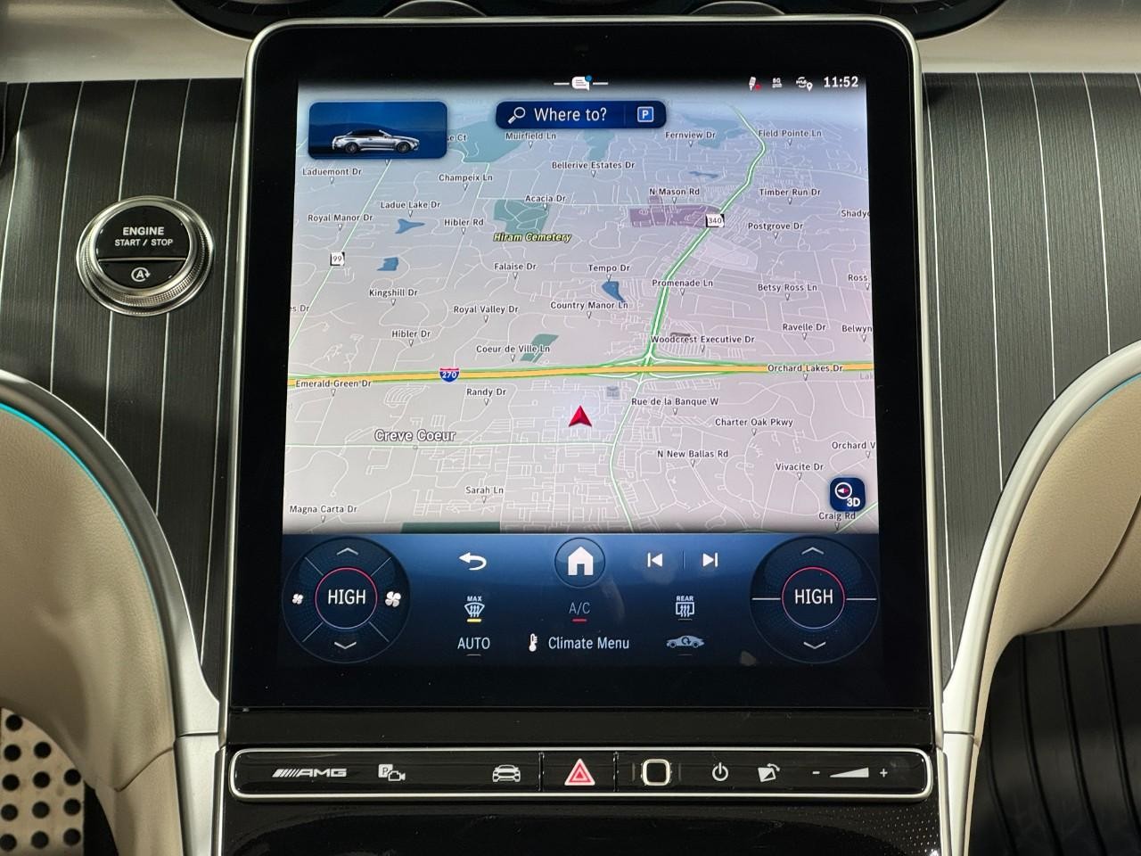 Mercedes-Benz CLE Vehicle Full-screen Gallery Image 13