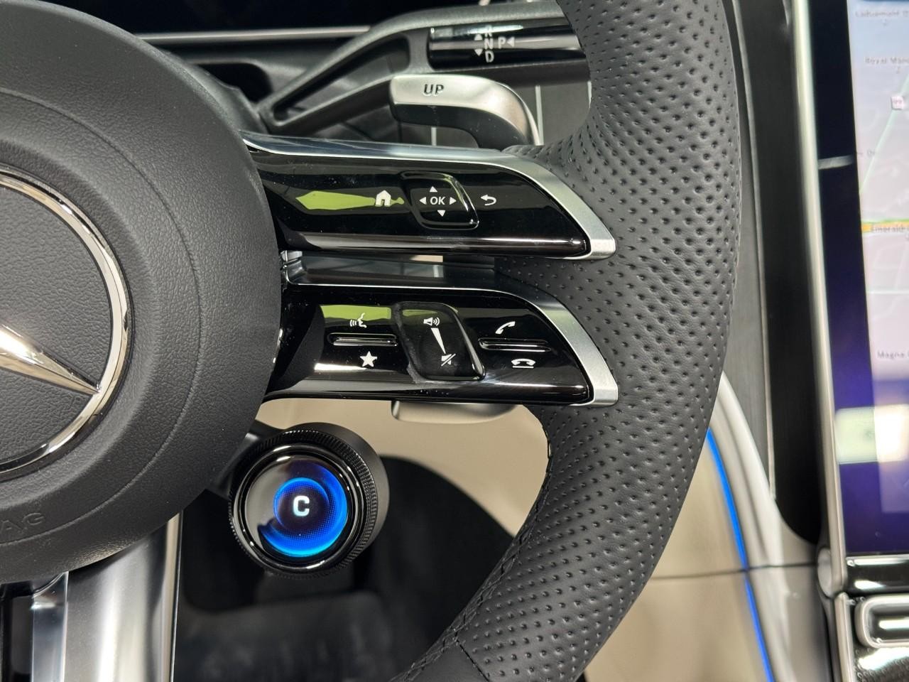 Mercedes-Benz CLE Vehicle Full-screen Gallery Image 31