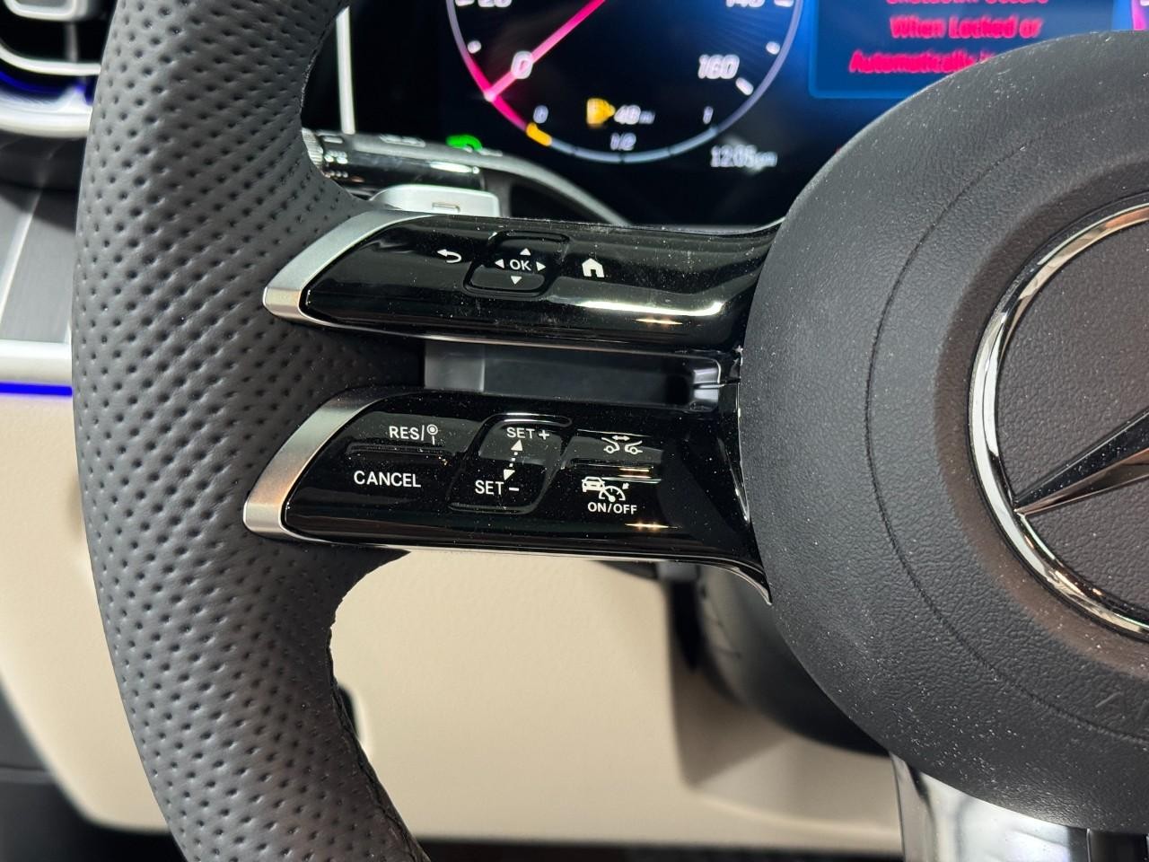 Mercedes-Benz CLE Vehicle Full-screen Gallery Image 29