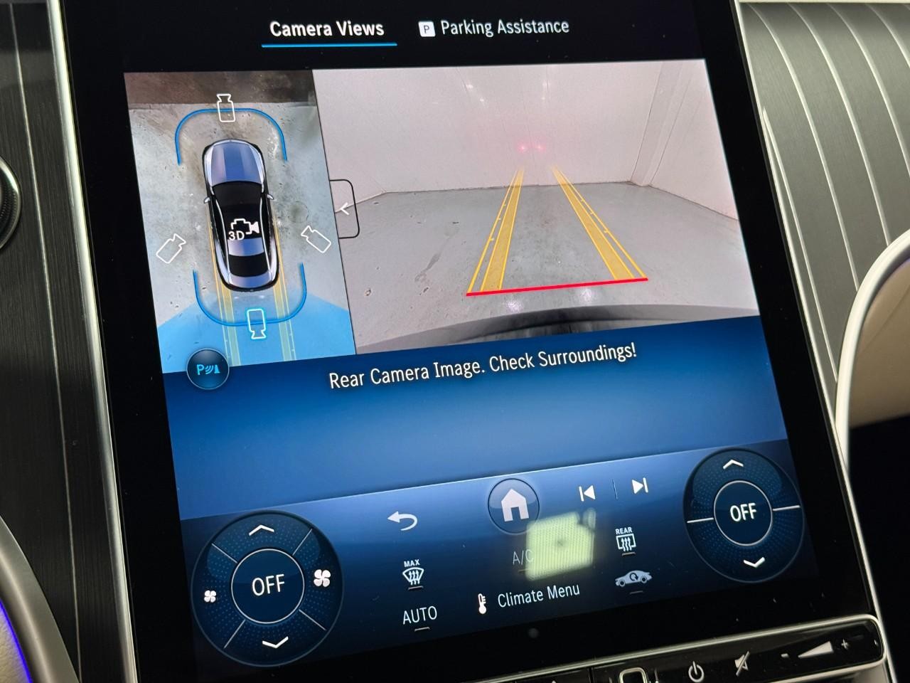 Mercedes-Benz CLE Vehicle Full-screen Gallery Image 33