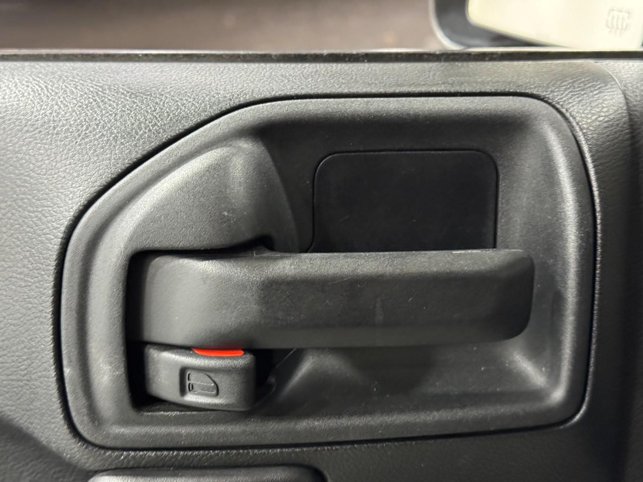 Jeep Wrangler Unlimited Vehicle Full-screen Gallery Image 21