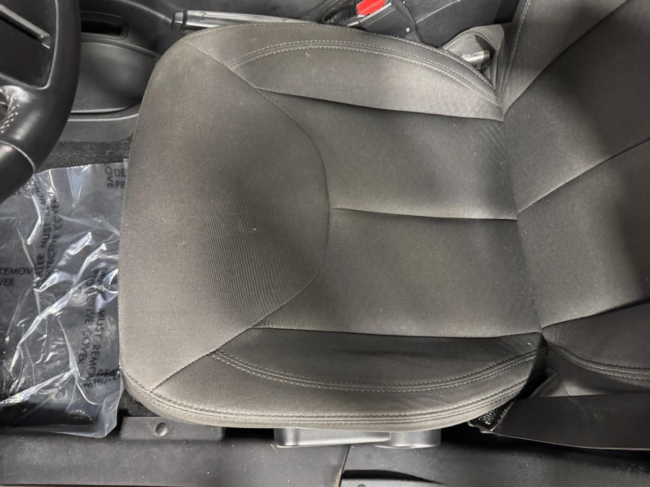 Jeep Wrangler Unlimited Vehicle Full-screen Gallery Image 25