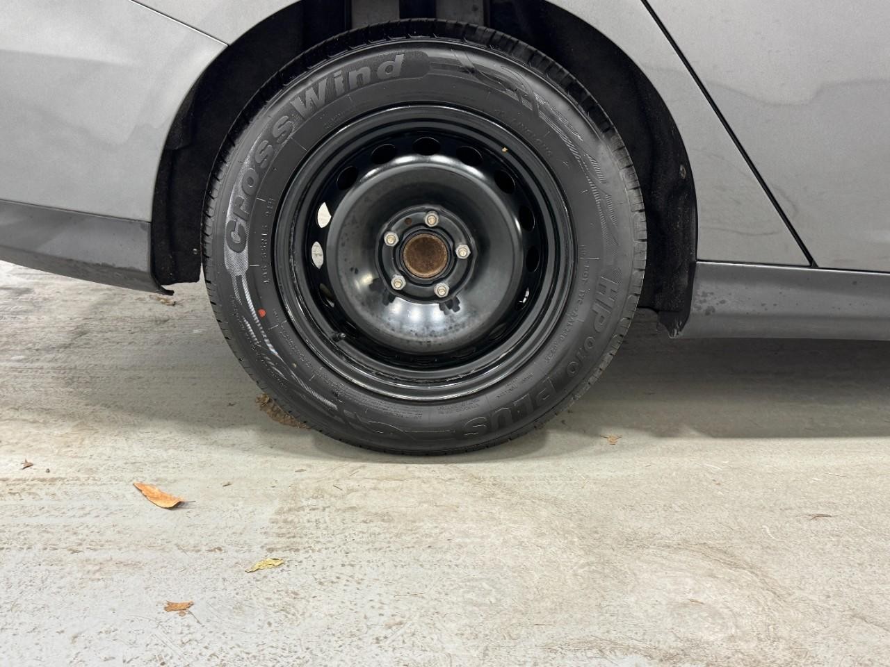 Ford Focus Vehicle Full-screen Gallery Image 5