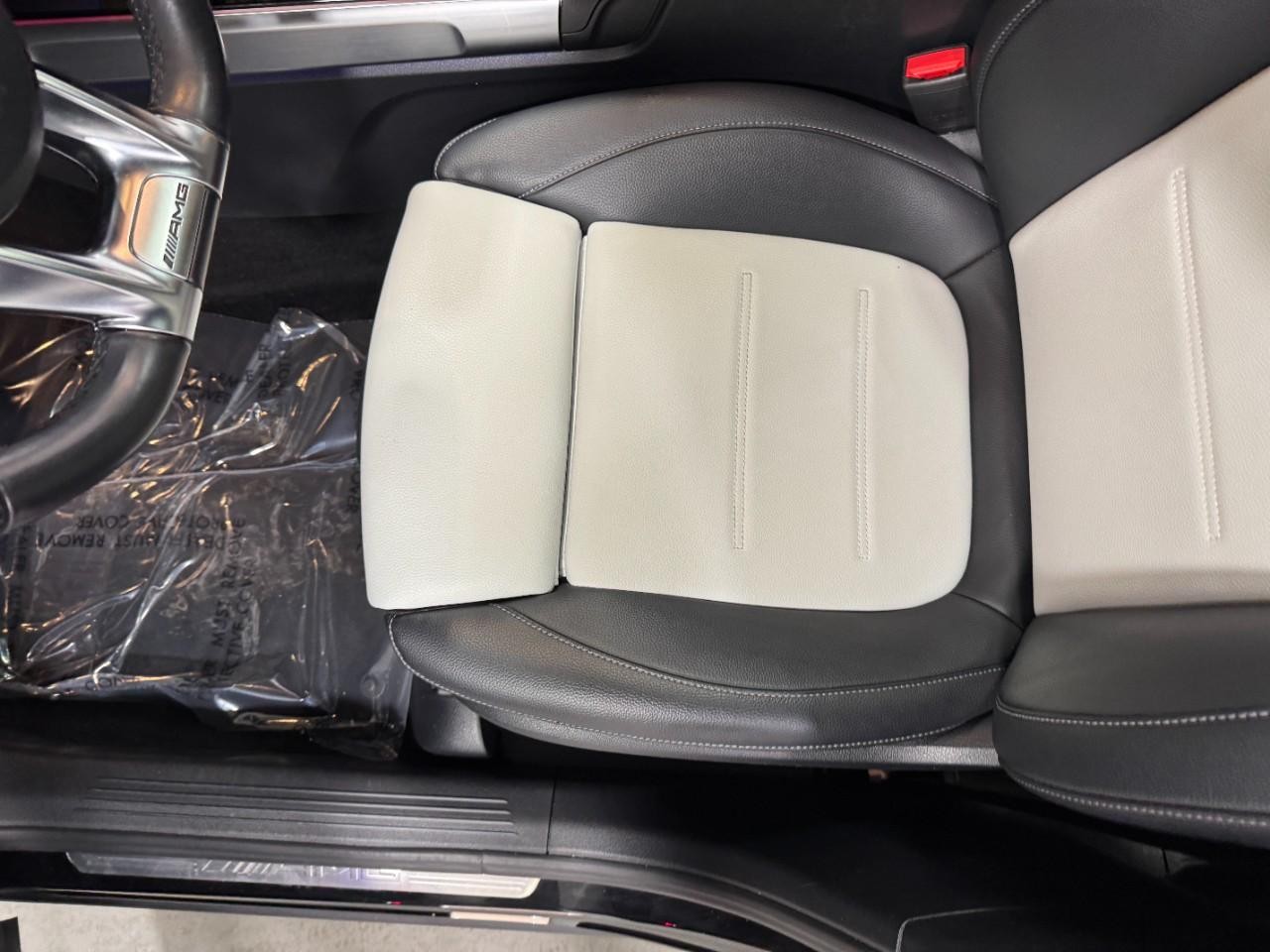 Mercedes-Benz GLB Vehicle Full-screen Gallery Image 29