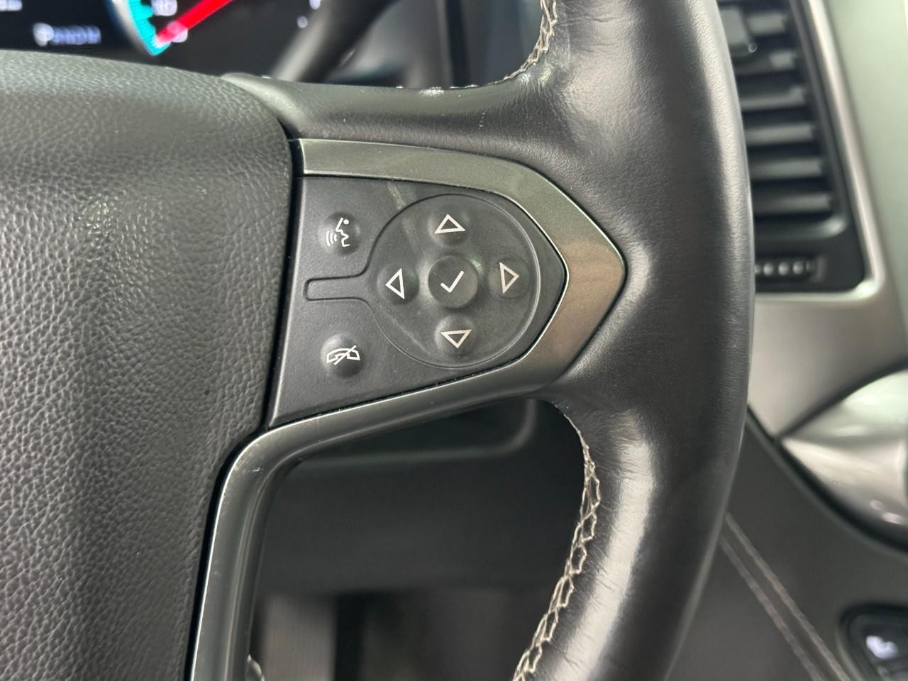 Chevrolet Tahoe Vehicle Full-screen Gallery Image 35