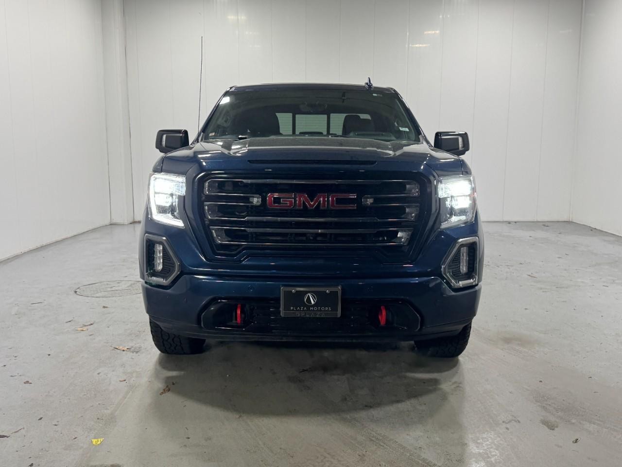 GMC Sierra 1500 Vehicle Full-screen Gallery Image 7