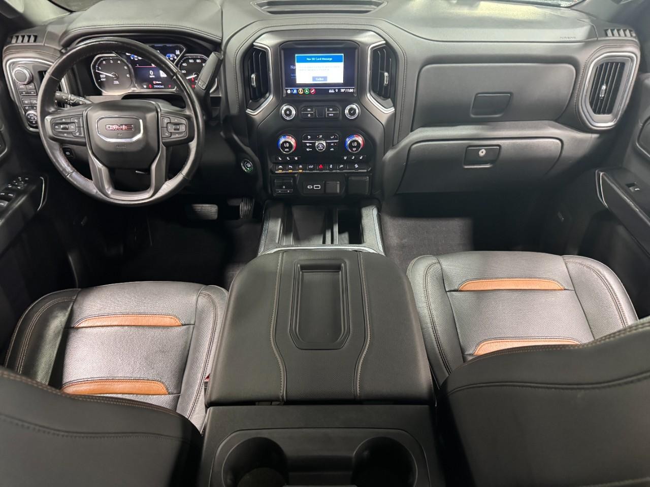 GMC Sierra 1500 Vehicle Full-screen Gallery Image 13