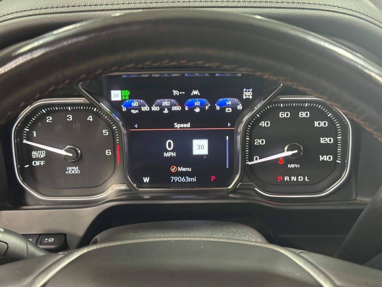 GMC Sierra 1500 Vehicle Full-screen Gallery Image 32