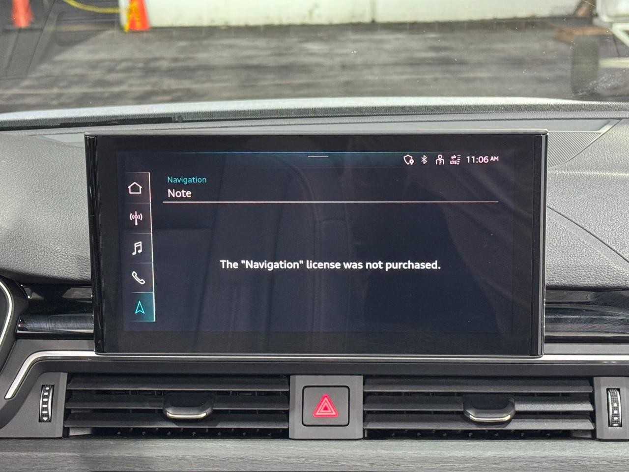 Audi A5 Cabriolet Vehicle Full-screen Gallery Image 14