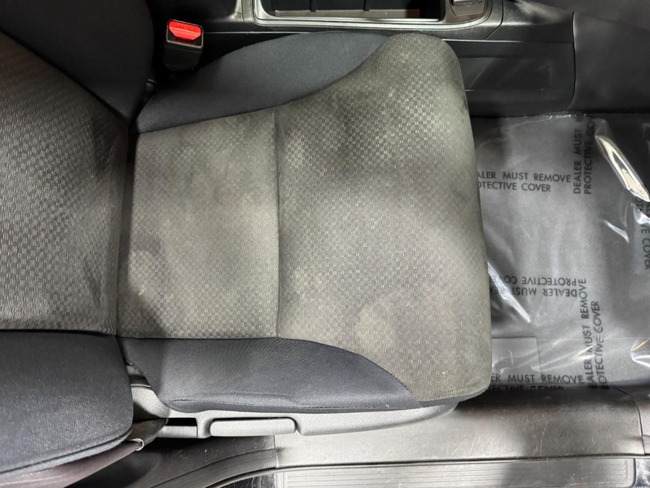 Honda CR-V Vehicle Full-screen Gallery Image 19