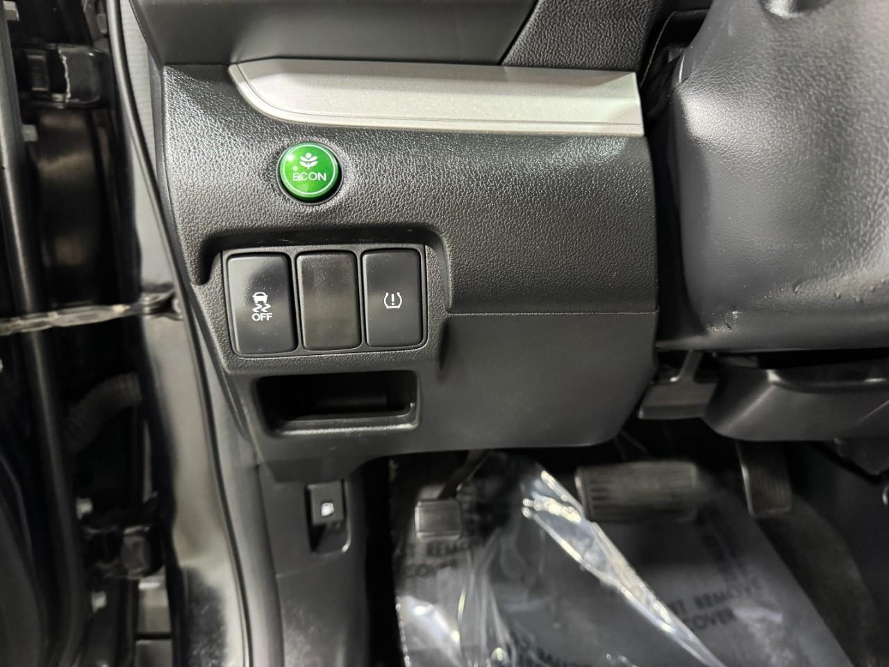 Honda CR-V Vehicle Full-screen Gallery Image 26