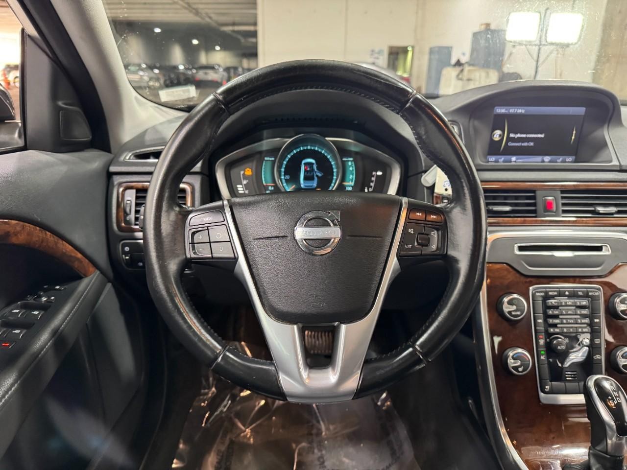 Volvo S80 Vehicle Full-screen Gallery Image 13