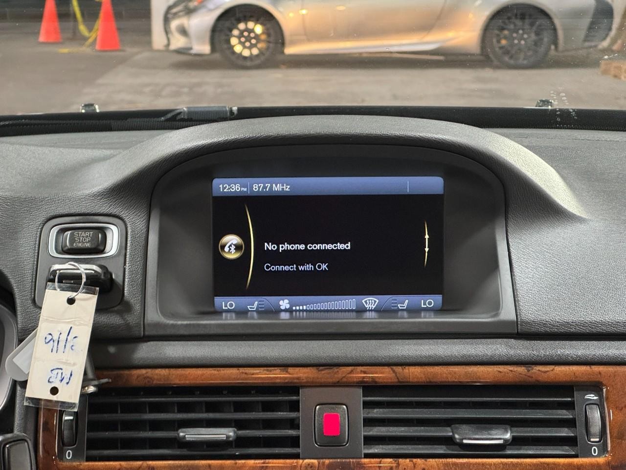 Volvo S80 Vehicle Full-screen Gallery Image 14