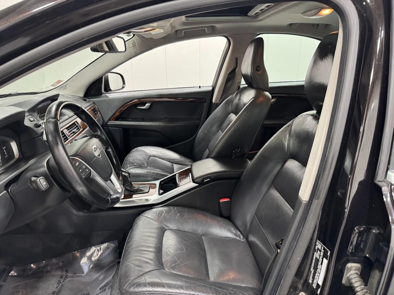 Volvo S80 Vehicle Full-screen Gallery Image 23