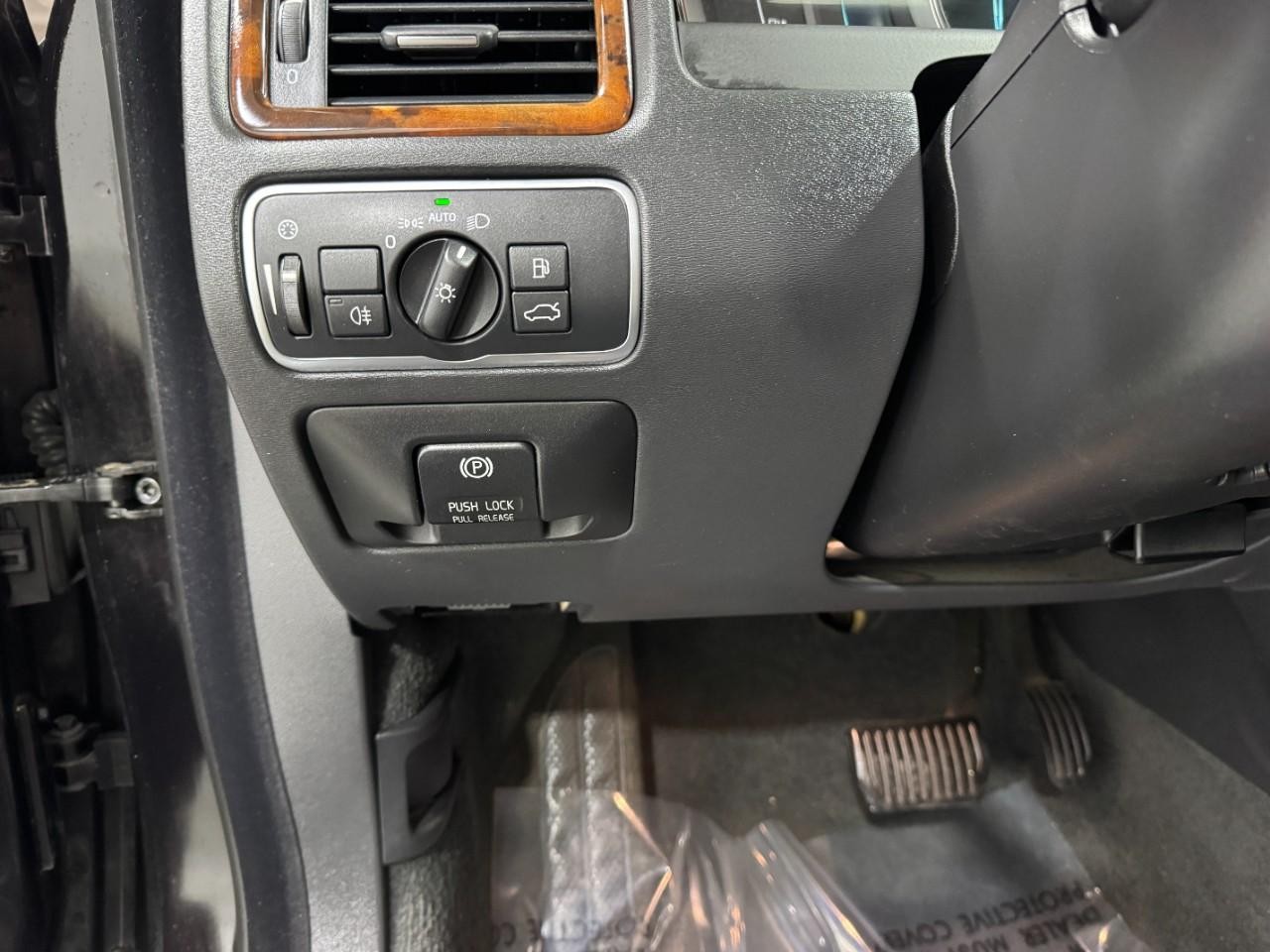 Volvo S80 Vehicle Full-screen Gallery Image 26