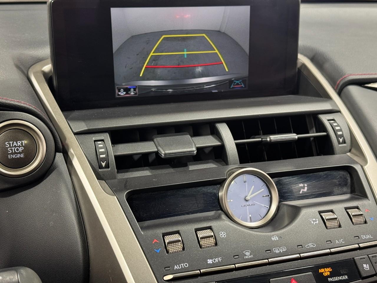 Lexus NX Vehicle Full-screen Gallery Image 34