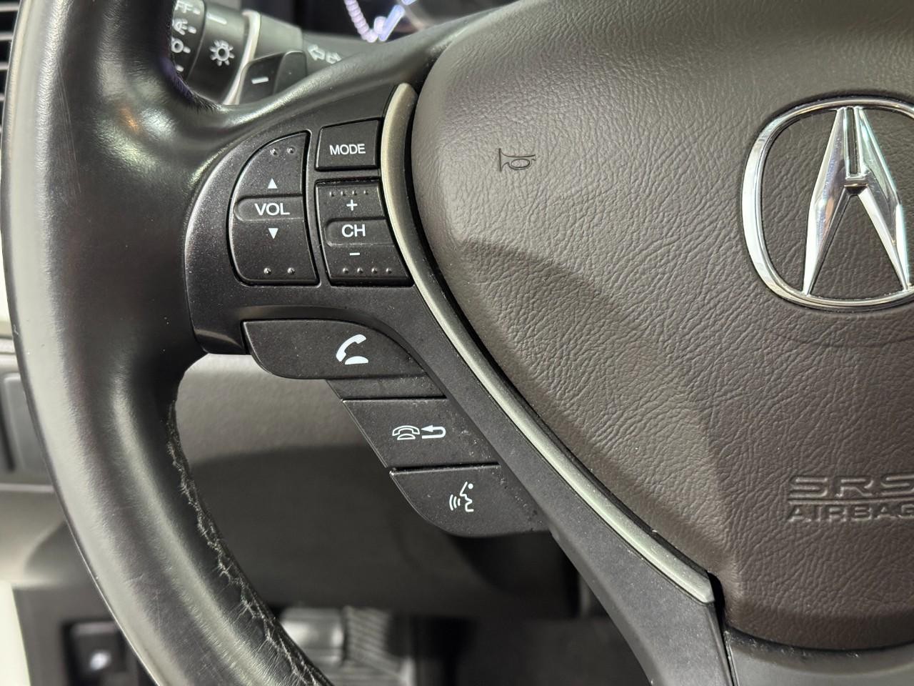 Acura RDX Vehicle Full-screen Gallery Image 29