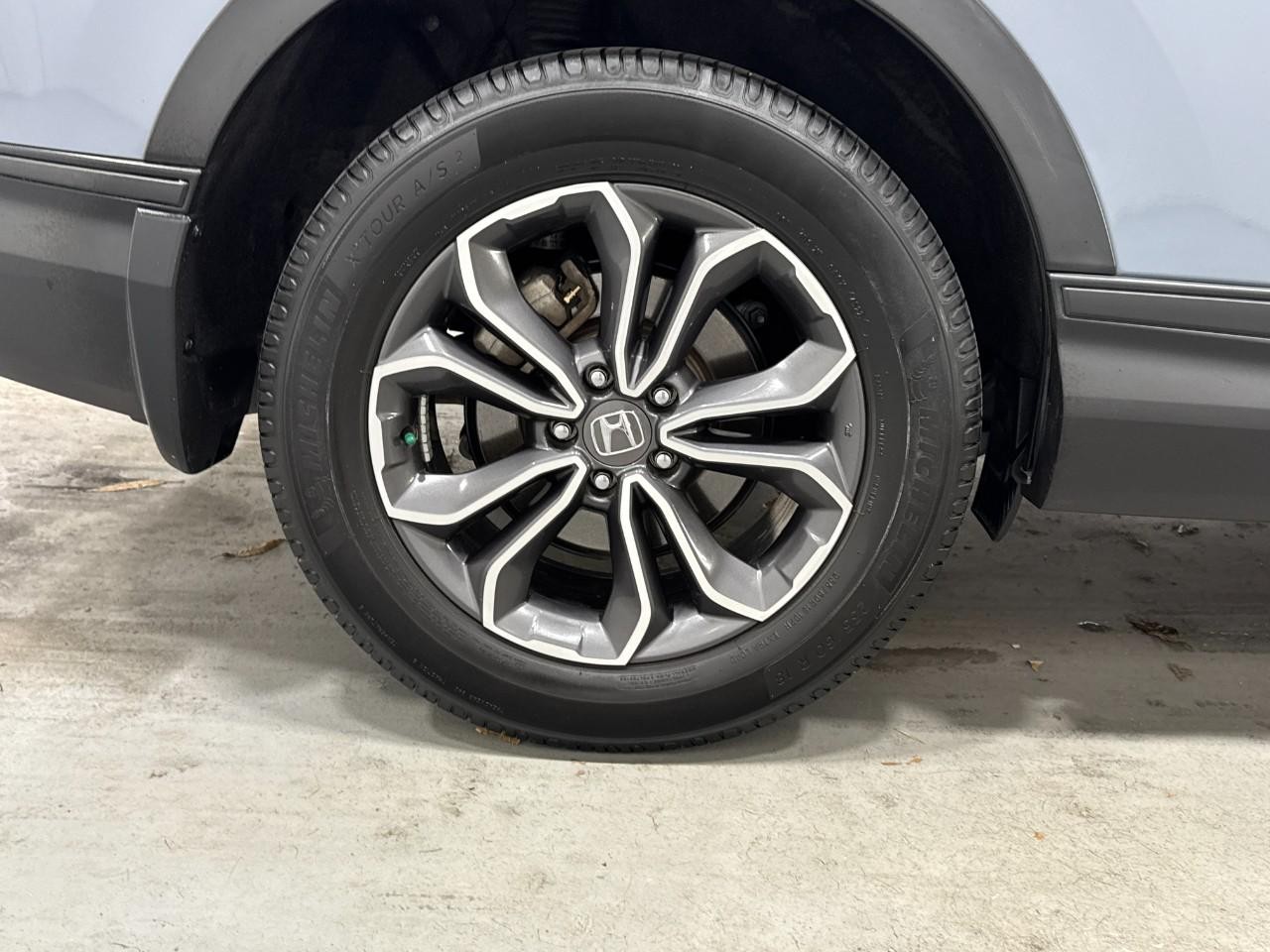 Honda CR-V Vehicle Full-screen Gallery Image 5