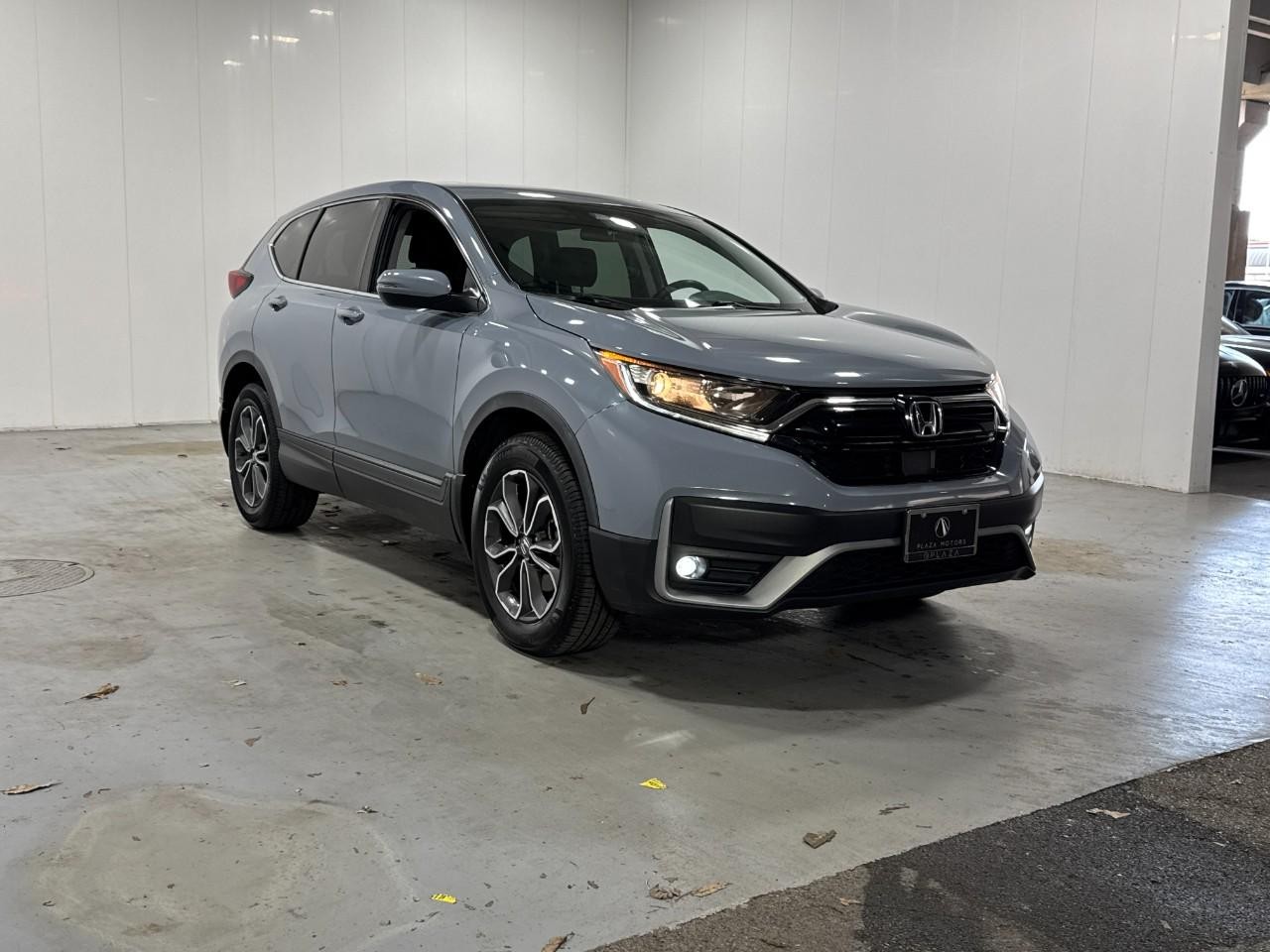 Honda CR-V Vehicle Full-screen Gallery Image 6