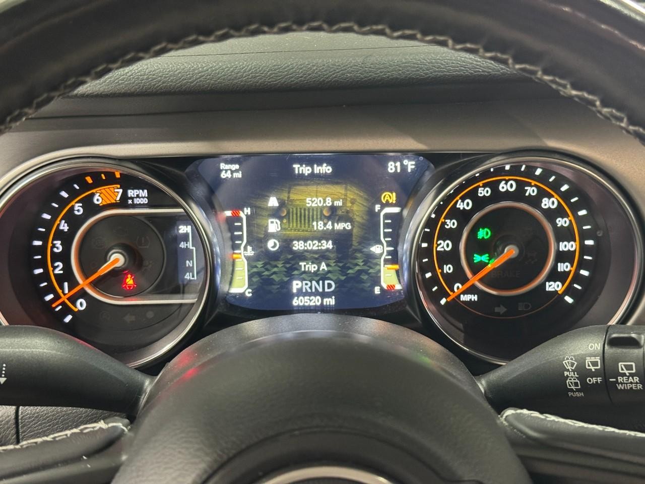 Jeep Wrangler Vehicle Full-screen Gallery Image 30