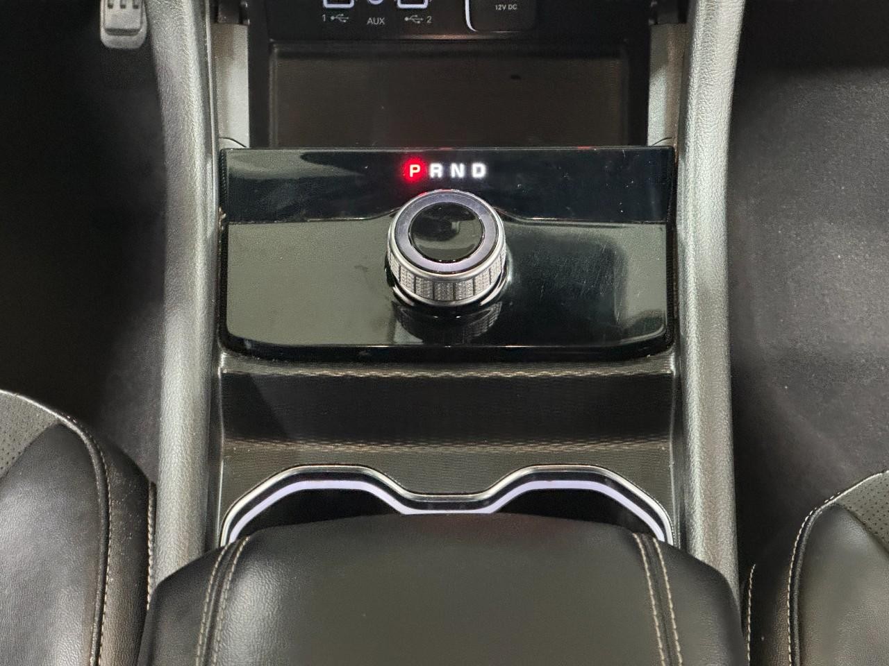 Jeep Grand Cherokee Vehicle Full-screen Gallery Image 15