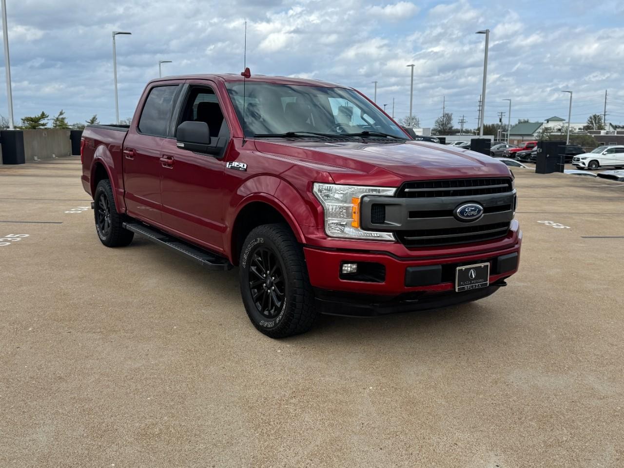 Ford F-150 Vehicle Full-screen Gallery Image 6