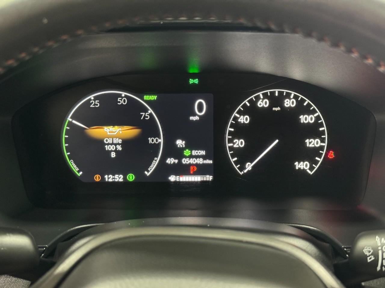 Honda CR-V Hybrid Vehicle Full-screen Gallery Image 31