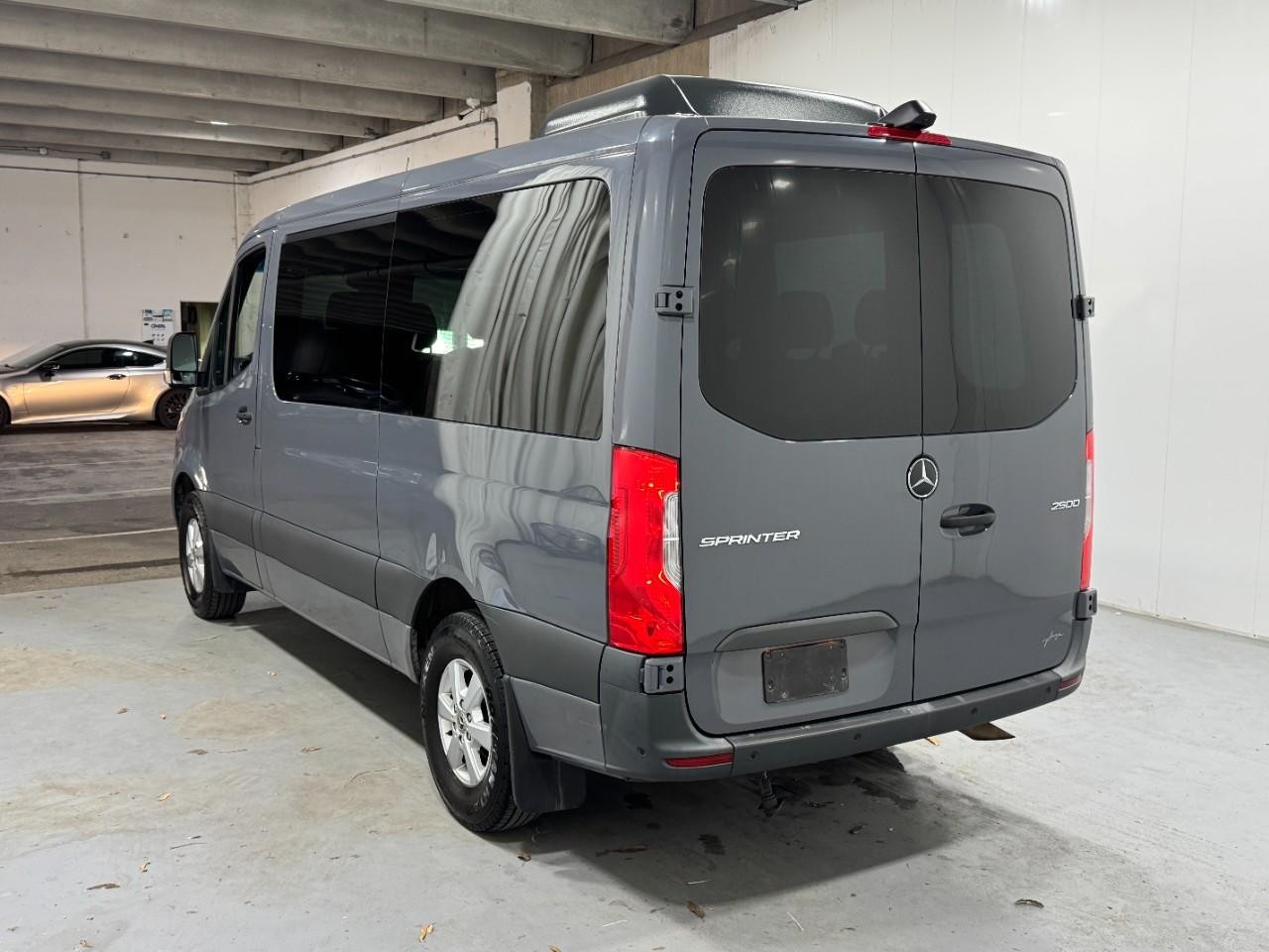Mercedes-Benz Sprinter Passenger Van Vehicle Full-screen Gallery Image 3