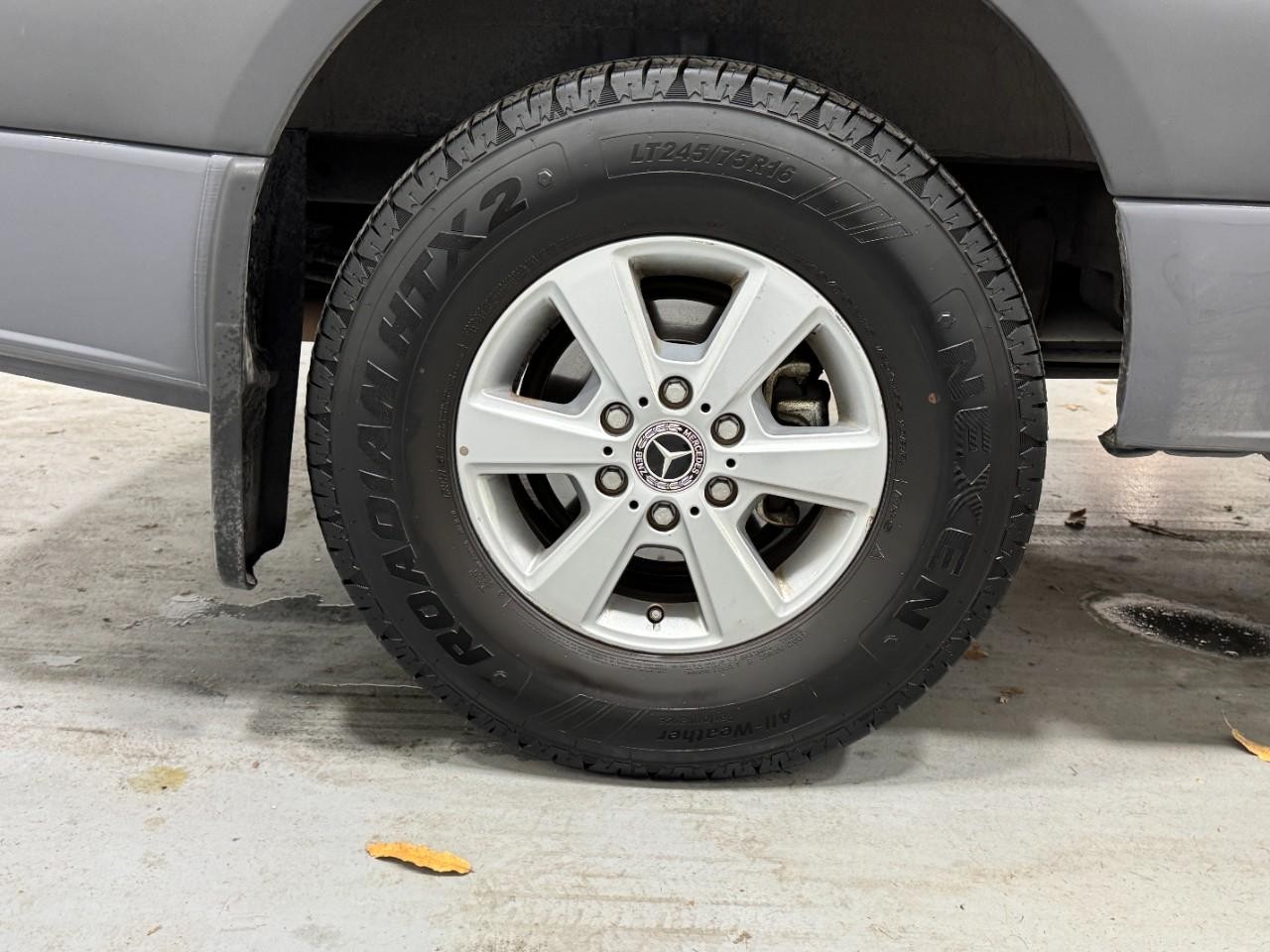 Mercedes-Benz Sprinter Passenger Van Vehicle Full-screen Gallery Image 5