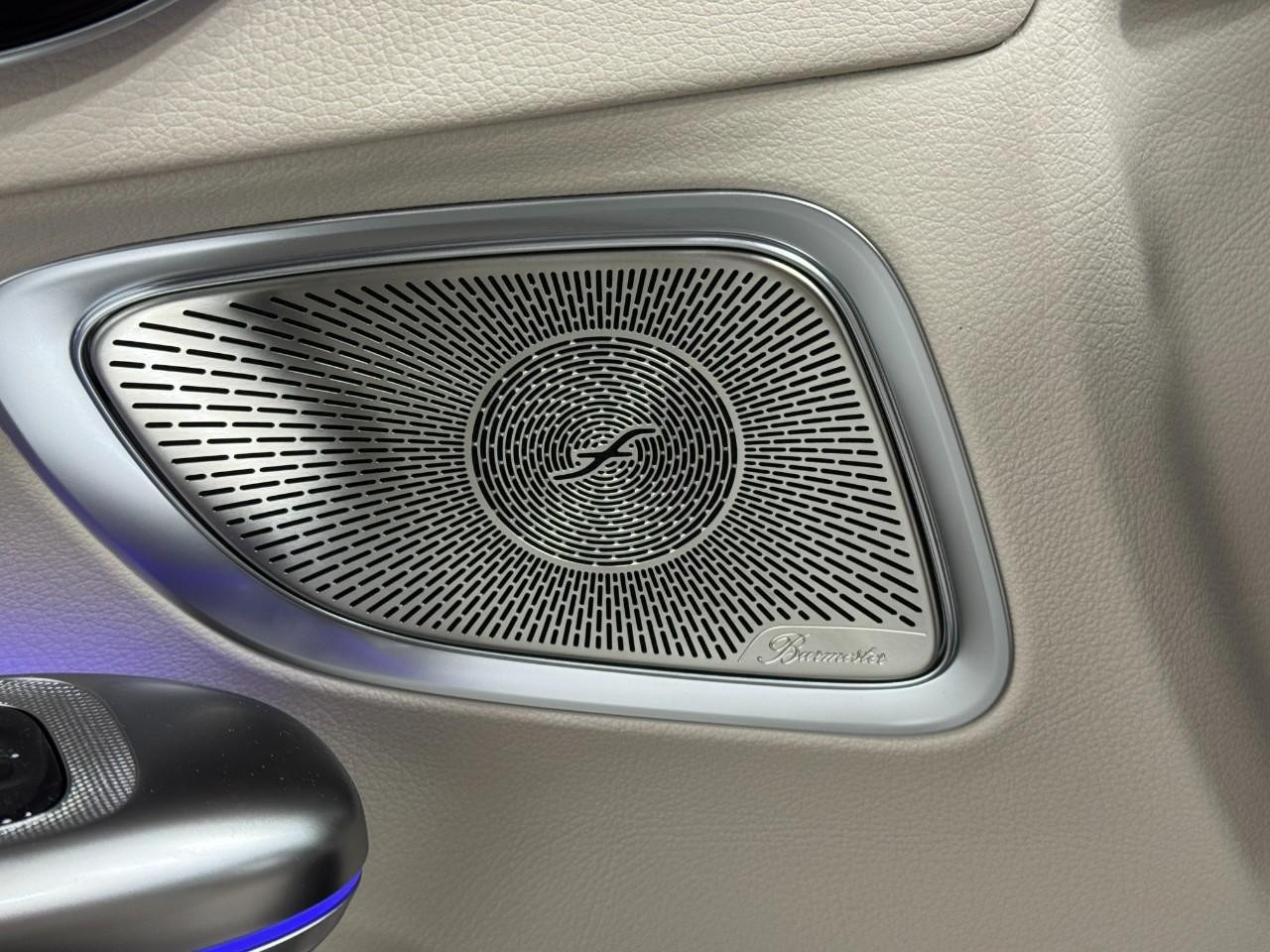 Mercedes-Benz CLE Vehicle Full-screen Gallery Image 25