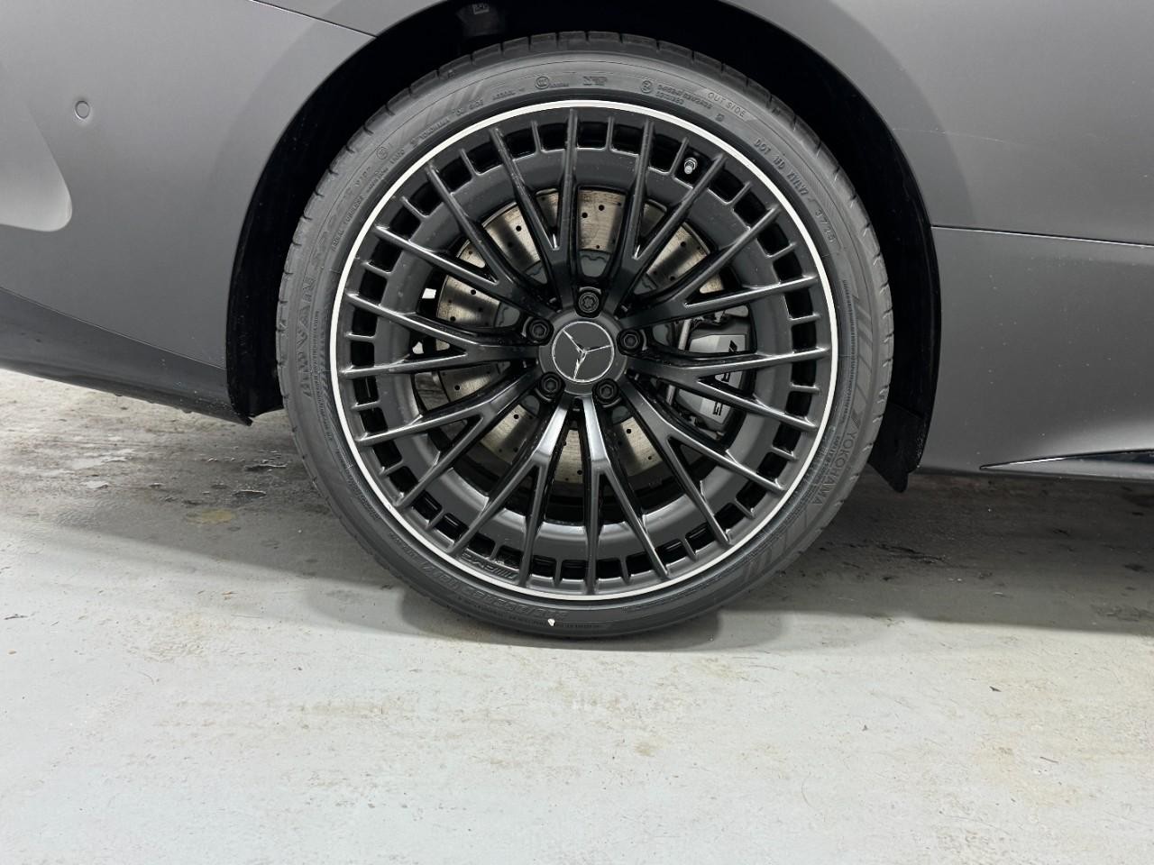 Mercedes-Benz CLE Vehicle Full-screen Gallery Image 5