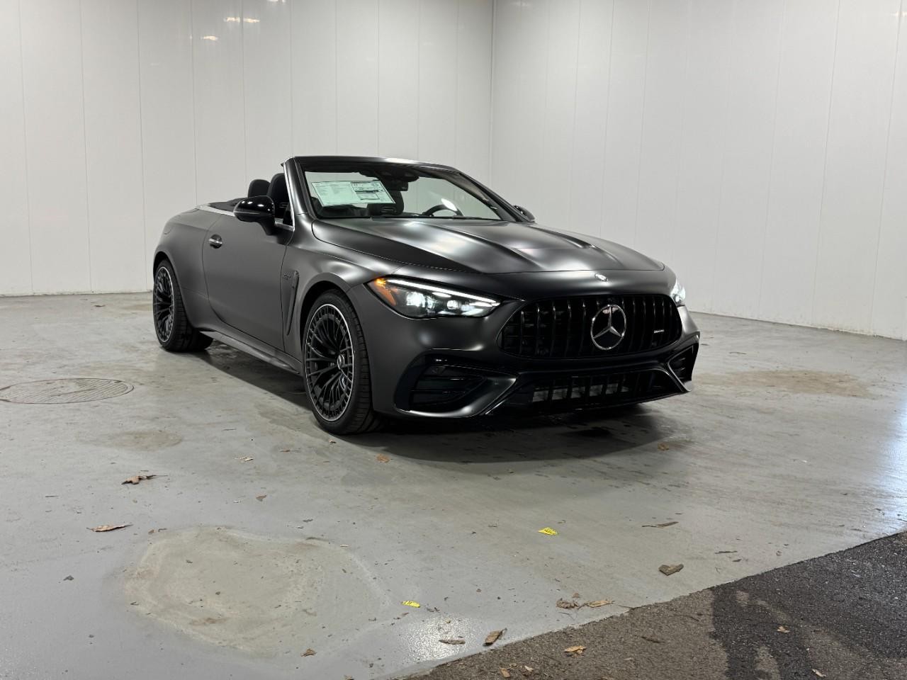 Mercedes-Benz CLE Vehicle Full-screen Gallery Image 6