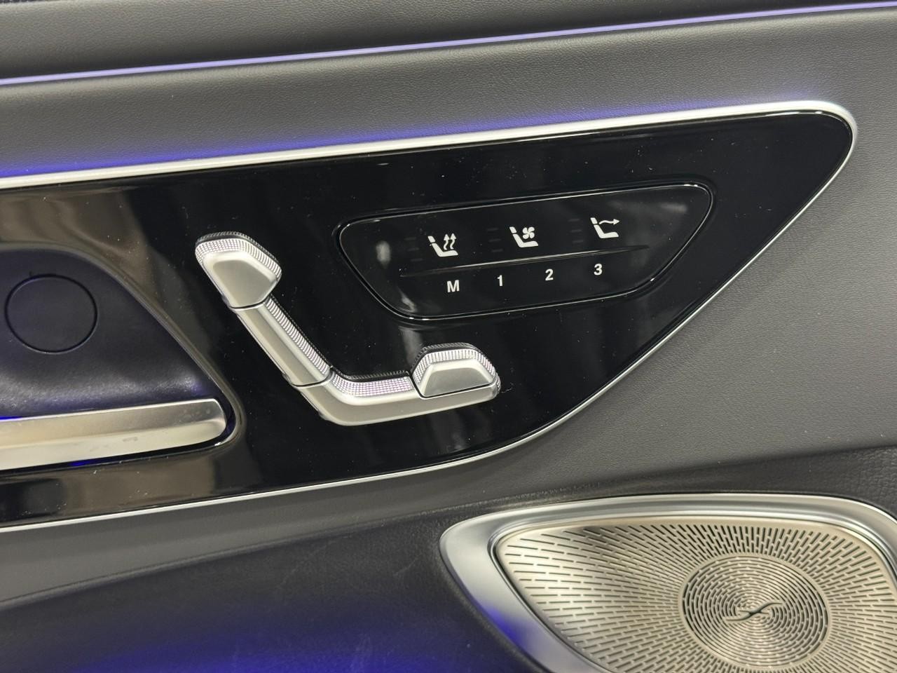 Mercedes-Benz CLE Vehicle Full-screen Gallery Image 21